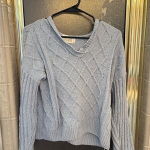 Elegant Blue V-Neck Cable Knit Sweater